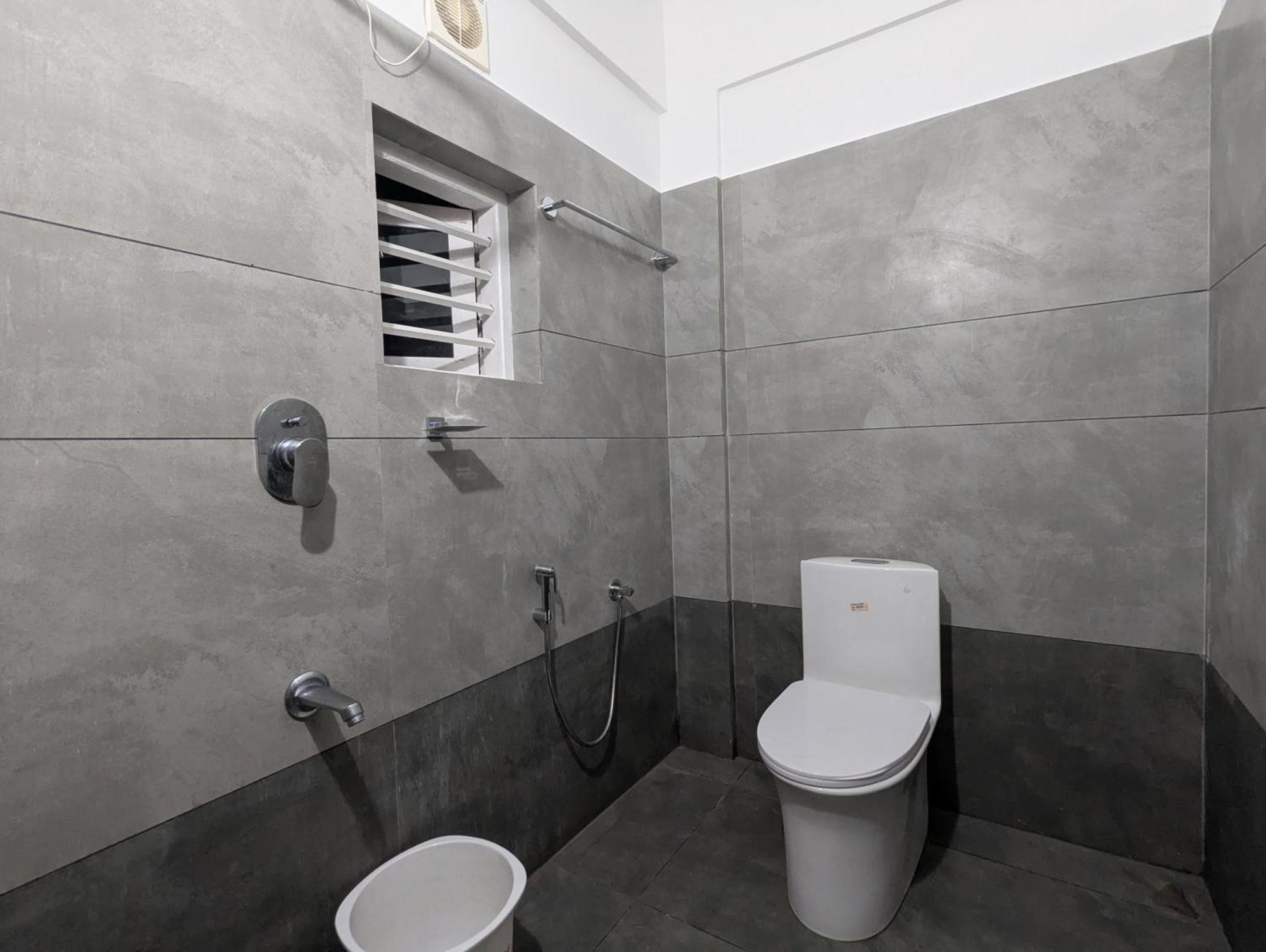 Vaduvanchal Jayalakshmi Residency酒店 外观 照片